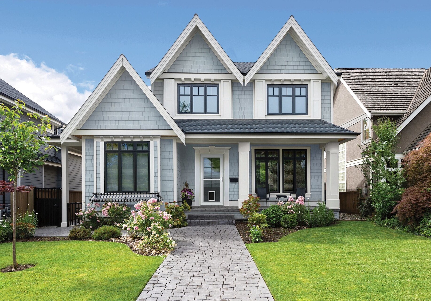 How to Choose the Best Pet Friendly Storm Door for Your Home